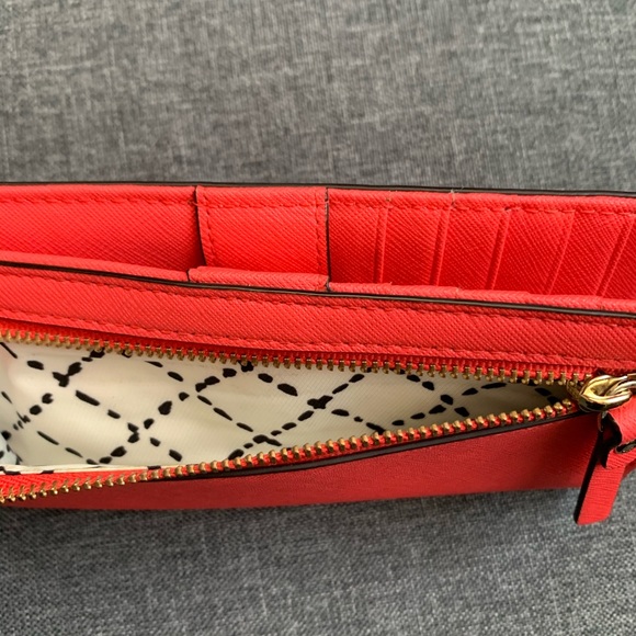 Kate Spade Red Wallet - Picture 4 of 9
